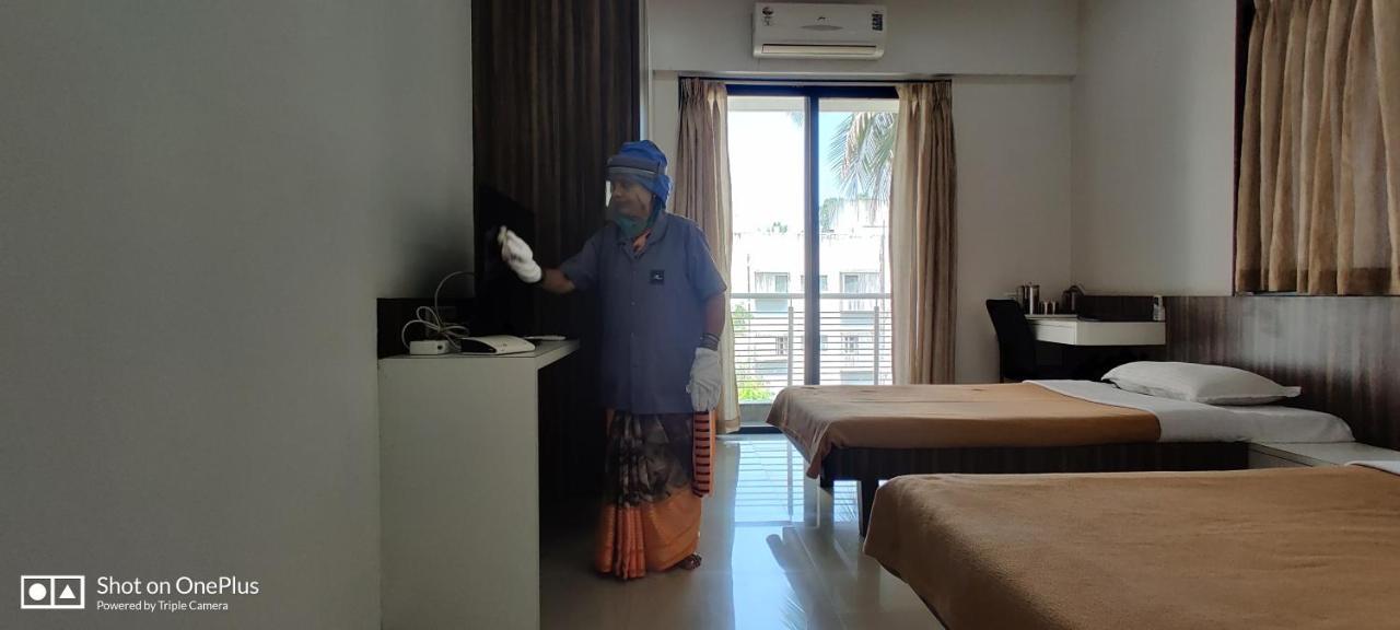 Aashiyana Inn นาสิก ภายนอก รูปภาพ