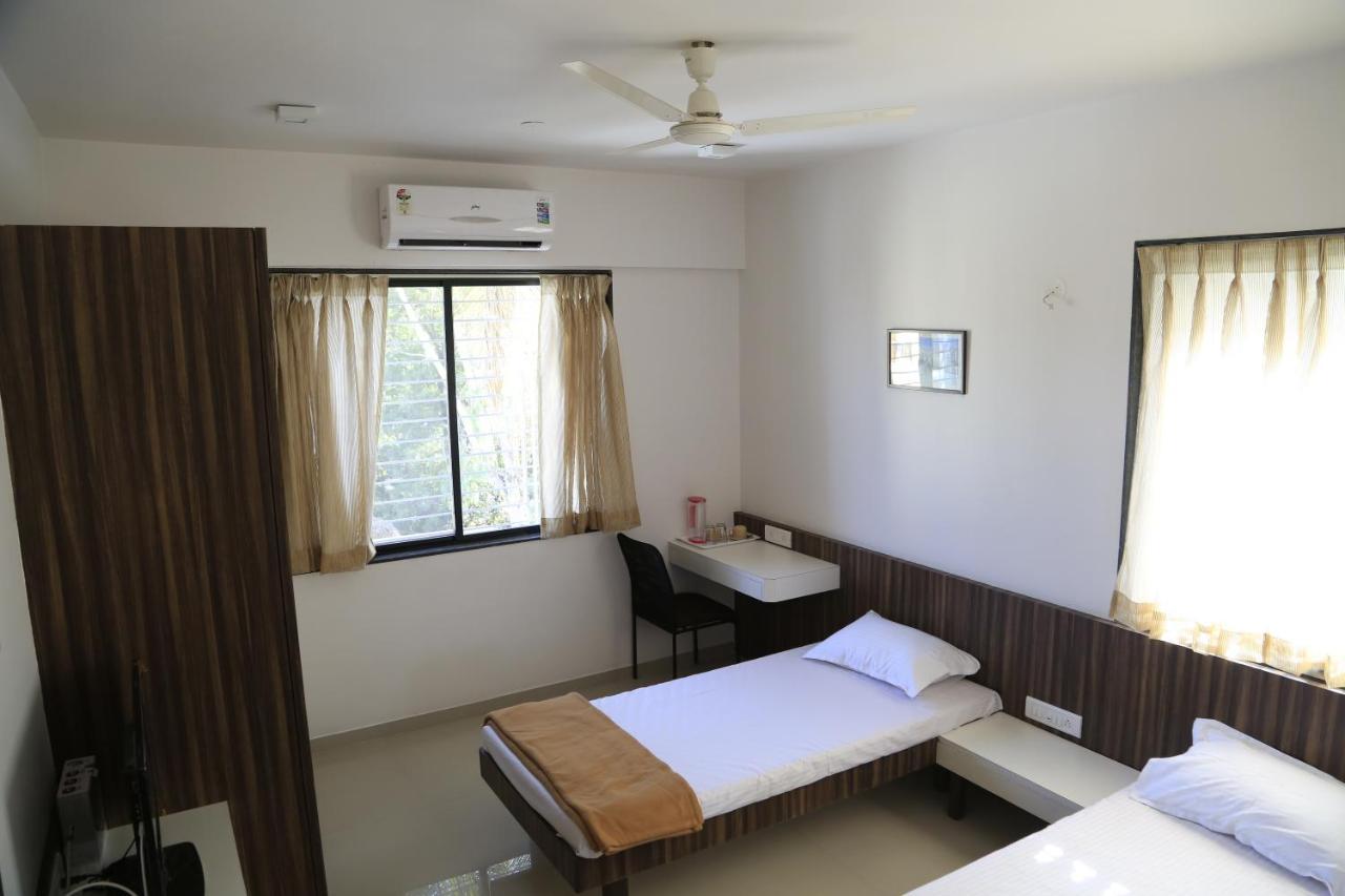 Aashiyana Inn นาสิก ภายนอก รูปภาพ